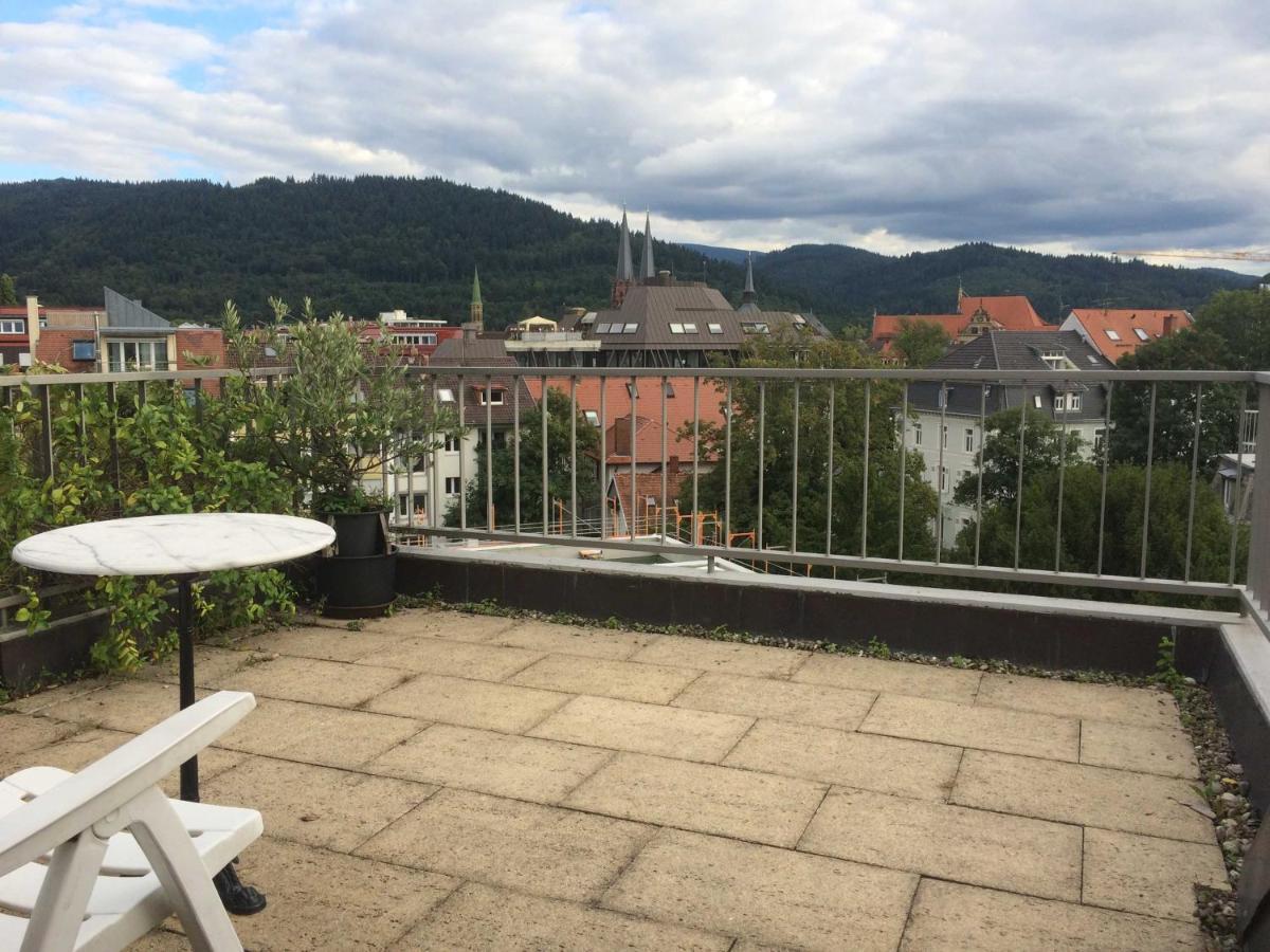 Freiburg Citywohnung Extérieur photo